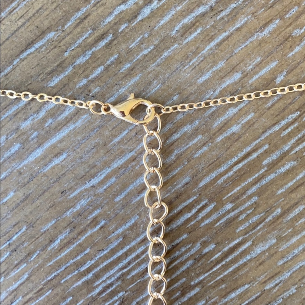 Gold dangle star choker necklace - Picture 5 of 5